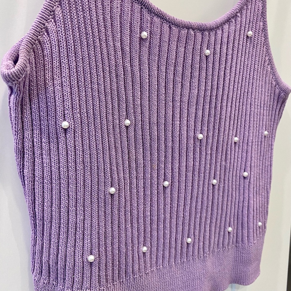 Light purple crop top w/ pearls